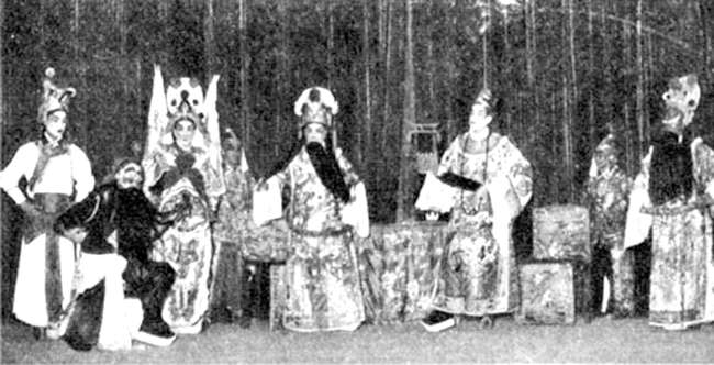 陈宝寿为正字戏擎起大旗数十年.jpg 陈宝寿为正字戏擎起大旗数十年.jpg
